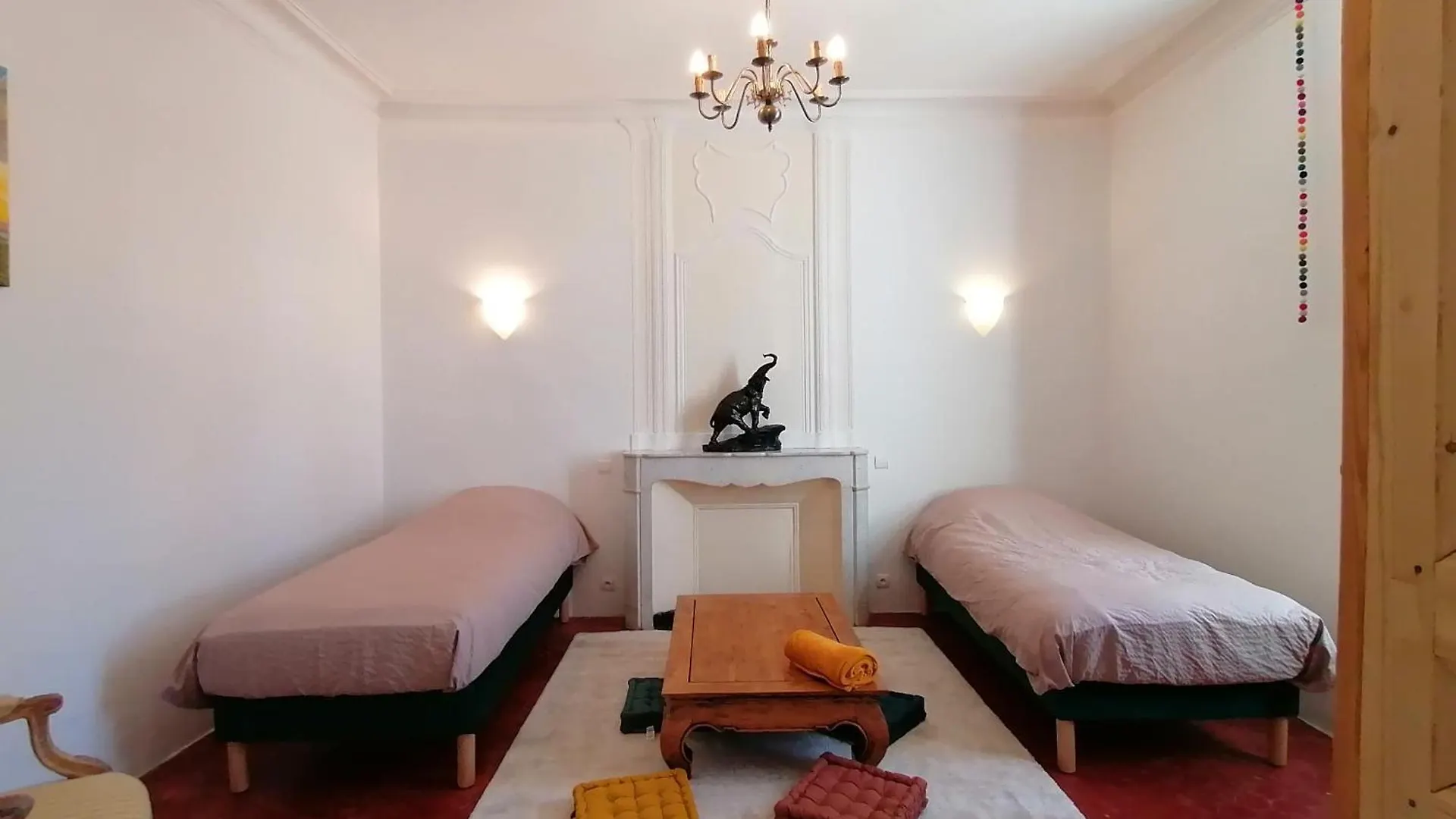 Croassecorbeau Maison De Famille Au Pied Du Ventoux Malaucene France
