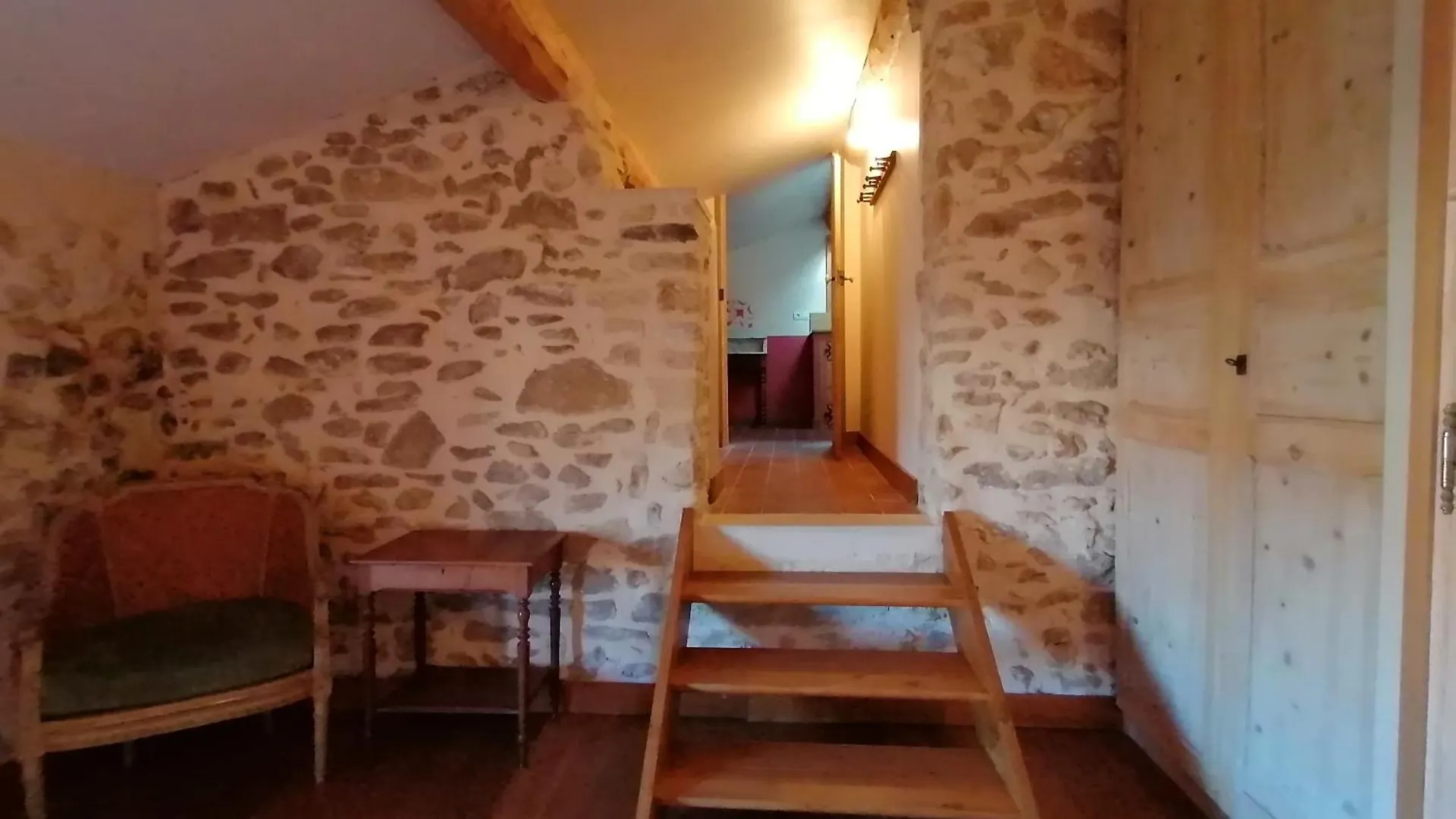 Croassecorbeau Maison De Famille Au Pied Du Ventoux Malaucene