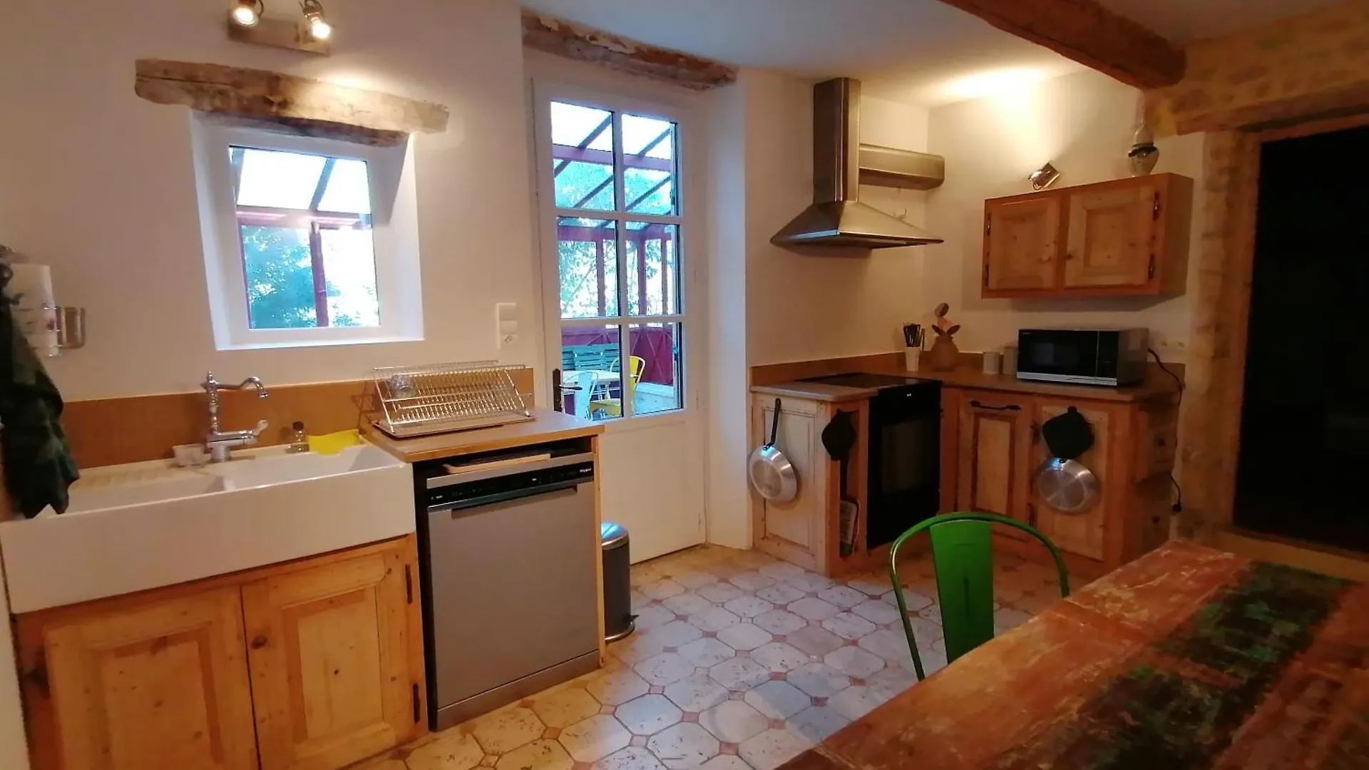 Croassecorbeau Maison De Famille Au Pied Du Ventoux Malaucene
