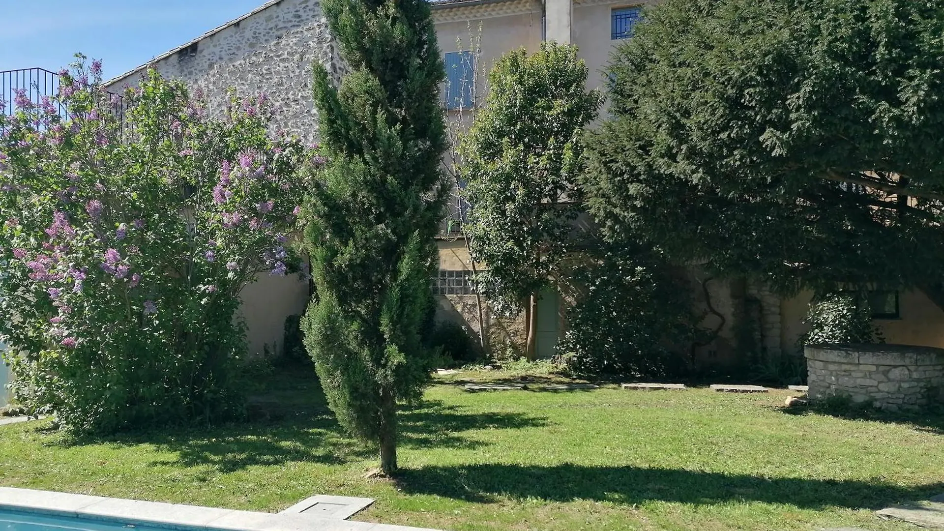 Croassecorbeau Maison De Famille Au Pied Du Ventoux Malaucene France